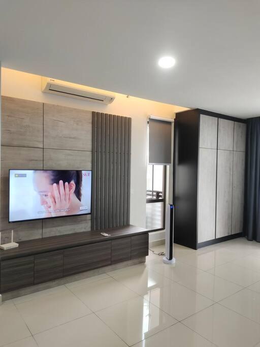 Urban360 Pool View With Netflix And Wifi Apartment Batu Caves ภายนอก รูปภาพ