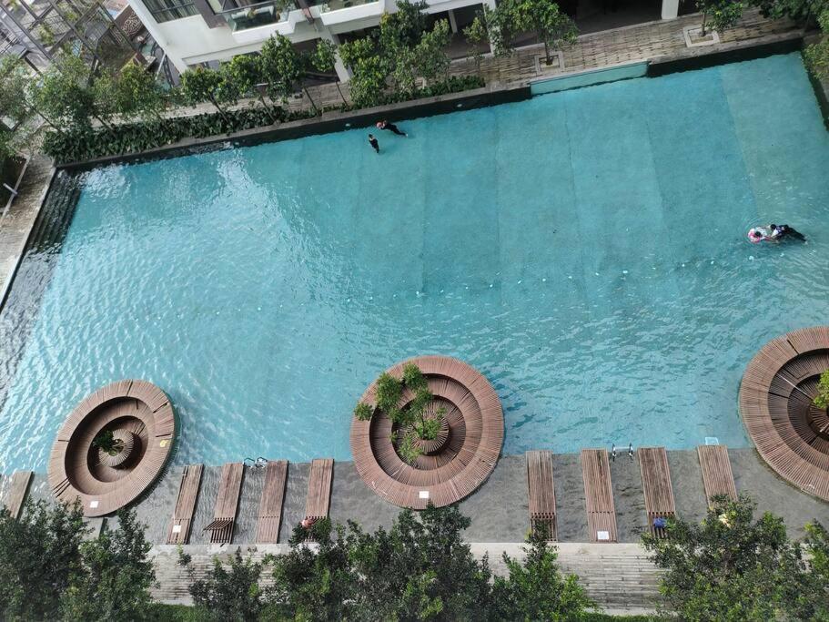 Urban360 Pool View With Netflix And Wifi Apartment Batu Caves ภายนอก รูปภาพ